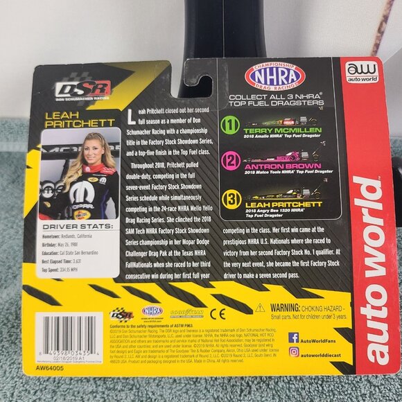 1/64 Auto World Leah Pritchett 2017‎ Papa Johns Top Fuel Dragster - Picture 10 of 10